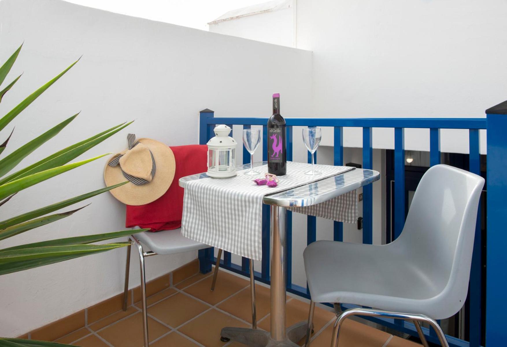 Apartment Famara. Marea Famara
