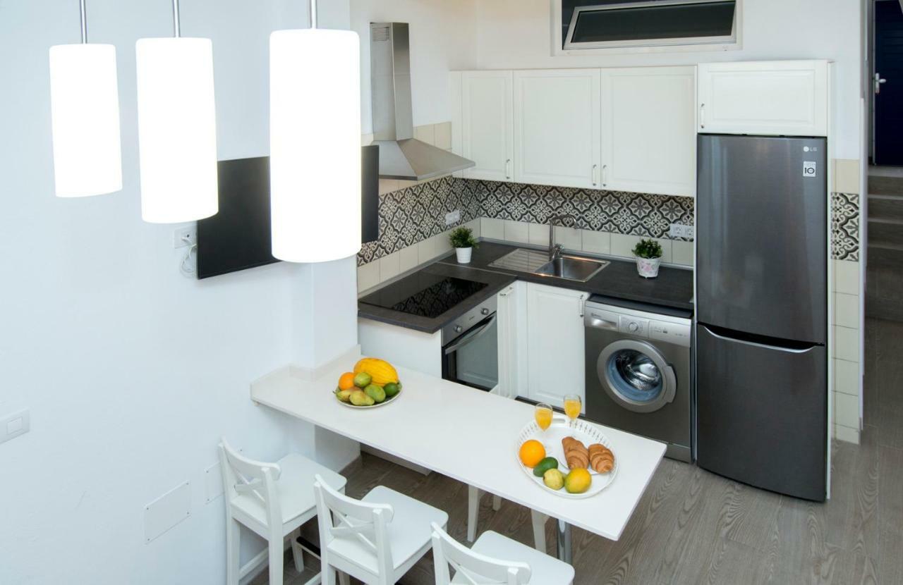 Apartment Famara. Marea Famara